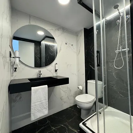 Aldara Hotel *