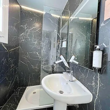 Hotel Aldara *